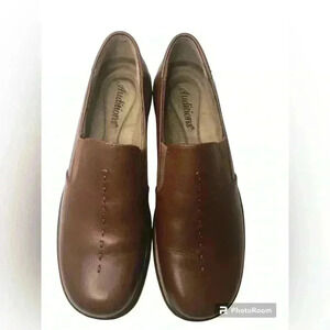 Auditions  elocution Womens 7.5 Slim Brown Leather slip on Shoes comfort